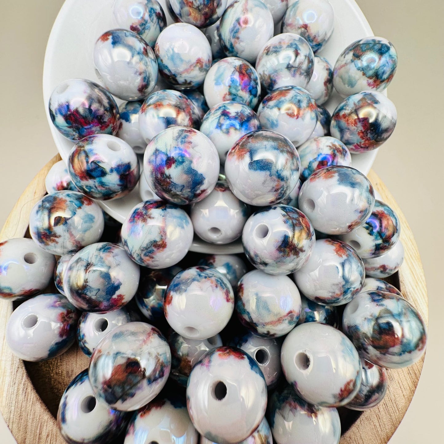 16mm Scenic Acrylic Bead