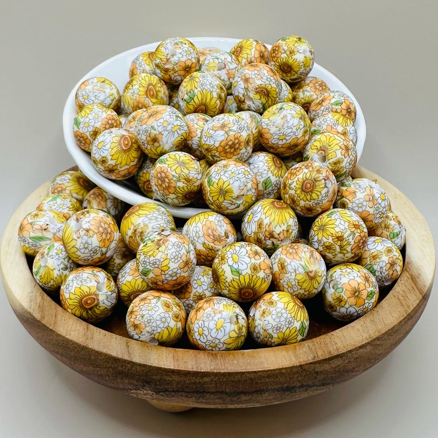 15mm Boho Chic Flowers Silicone Bead