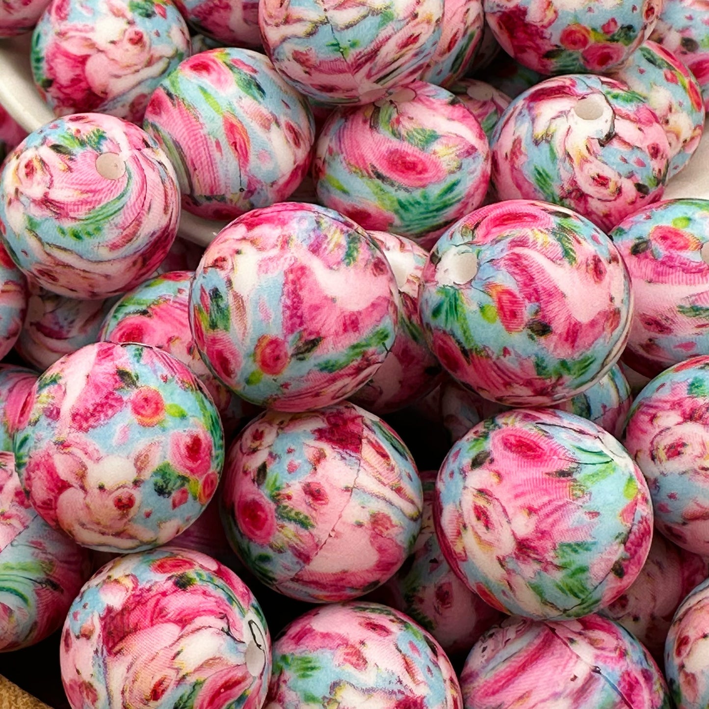 15mm Pretty Pink Pigs and Flowers Silicone Bead