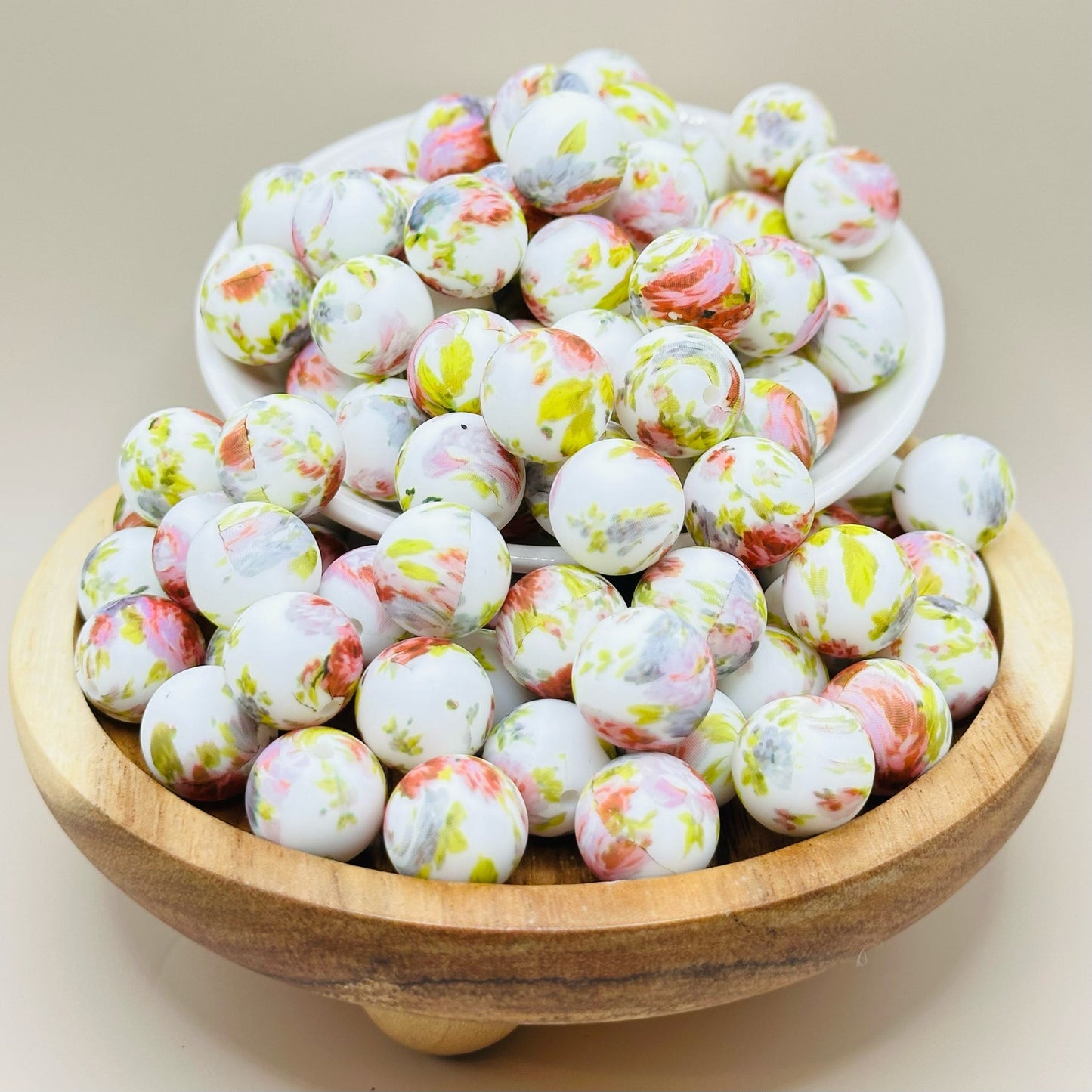 15mm Spring Floral Silicone Bead