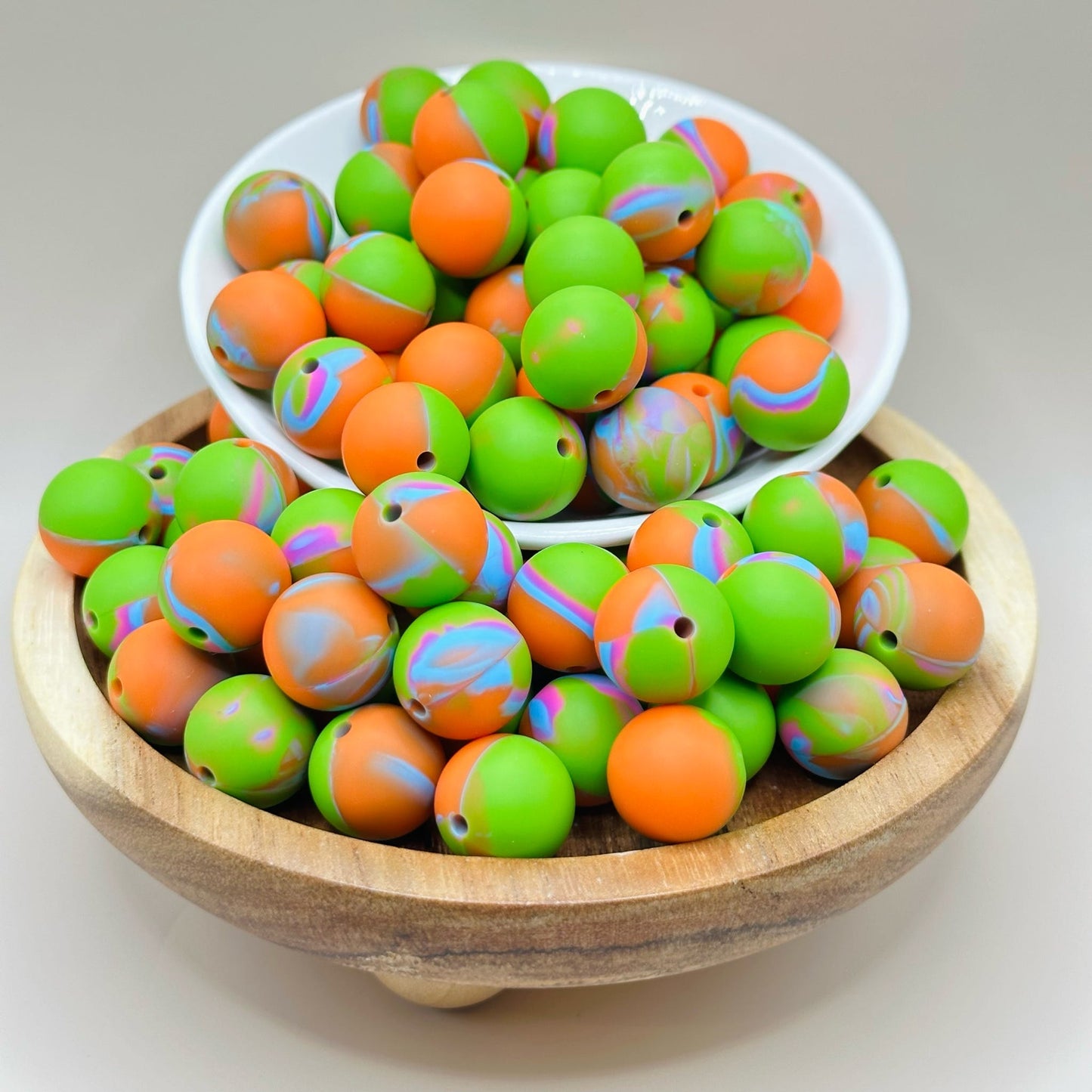 15mm Neon Swirl Silicone Bead