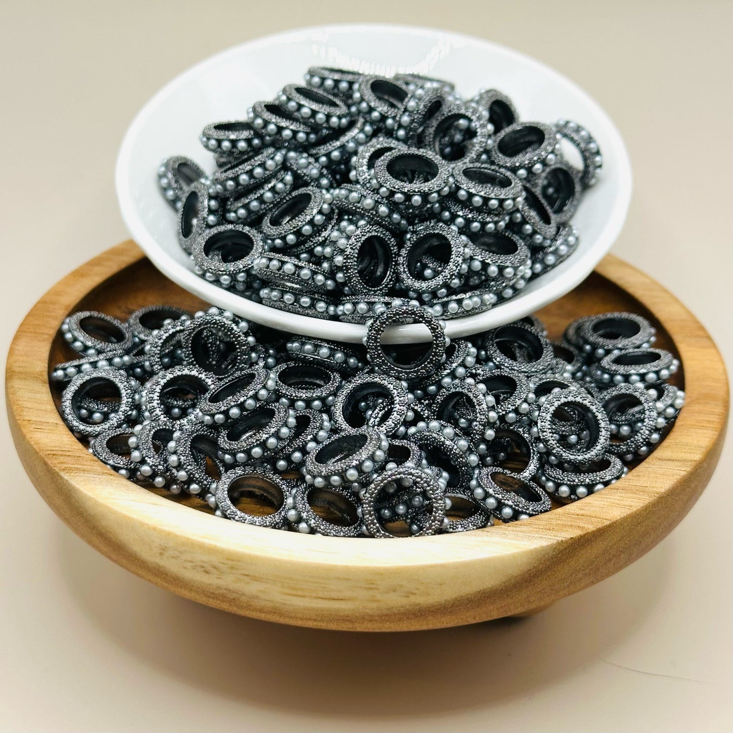 14mm Gunmetal Pearl Spacer Pack