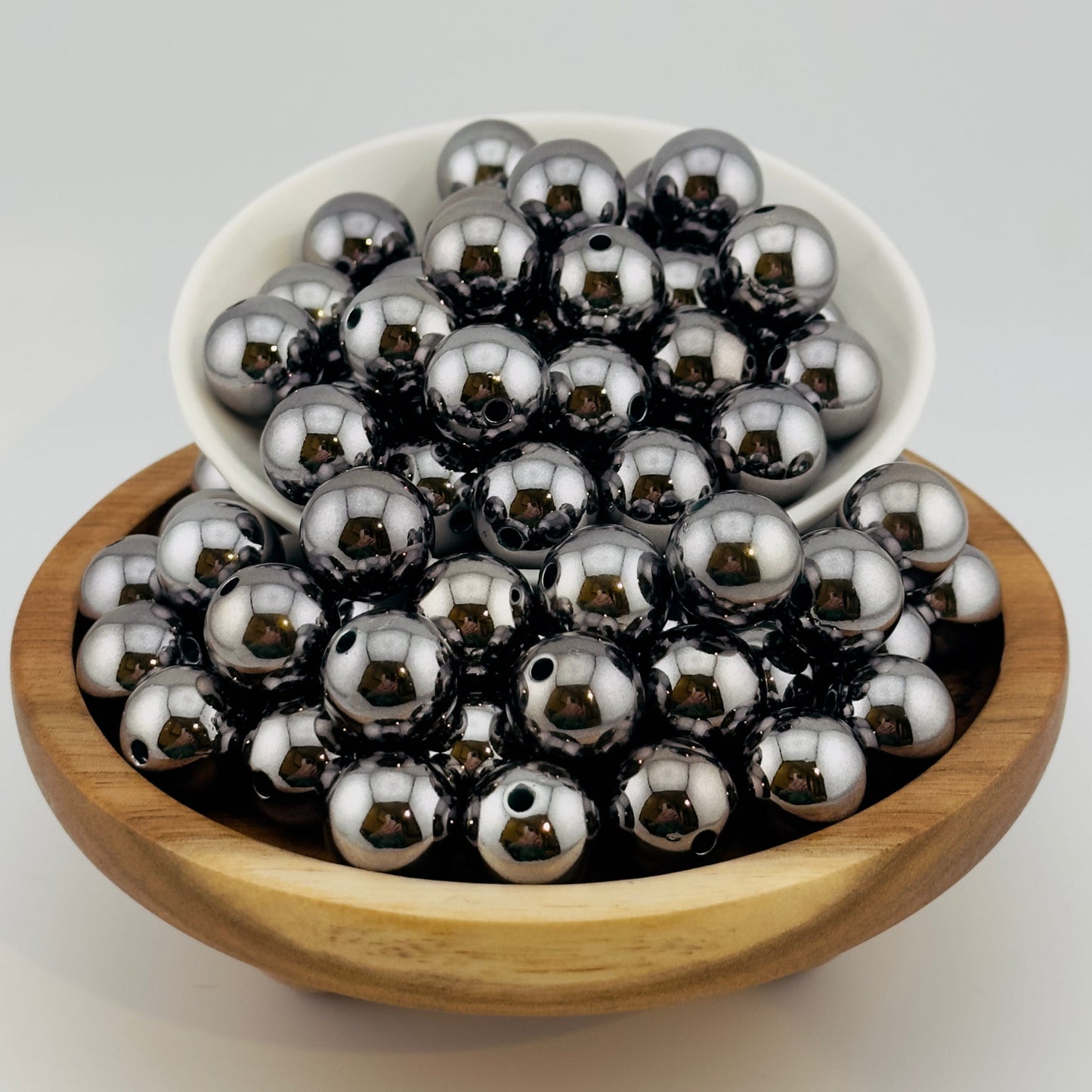 16mm Gunmetal Acrylic Beads