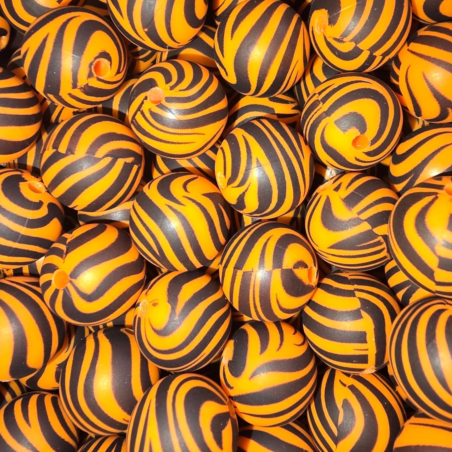 15mm Tiger Print Silicone Bead