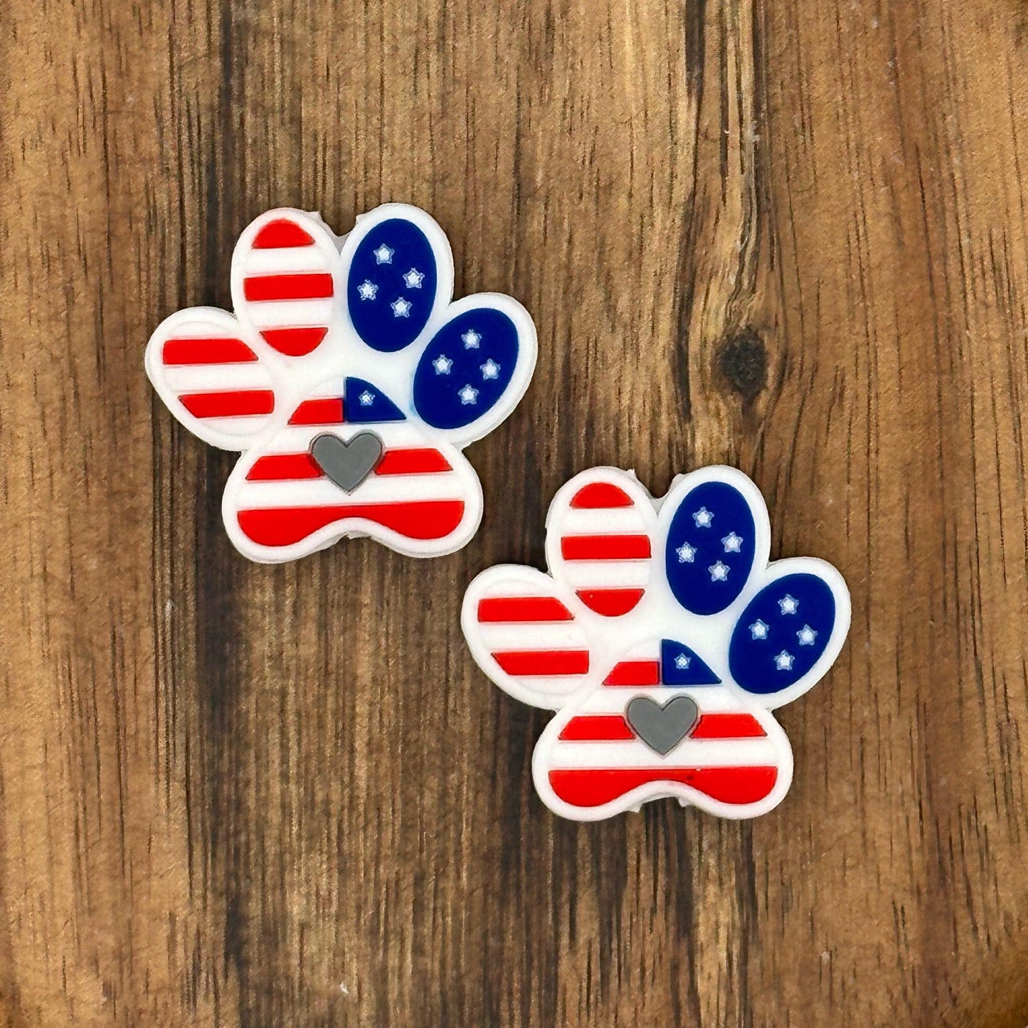 Patriotic Paw Focal Bead