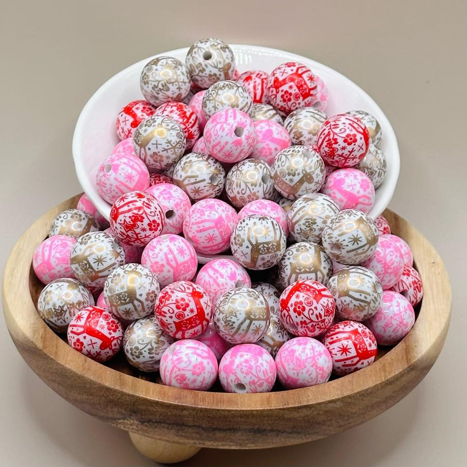 16mm Reindeer Print Acrylic Beads
