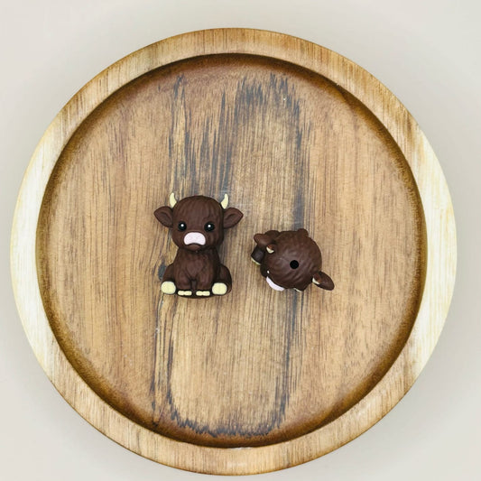 Chocolate Brown Highland Cow 3D Focal Bead