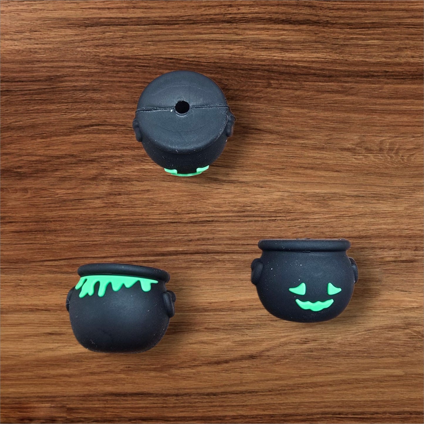3D Halloween Cauldron Focal Bead