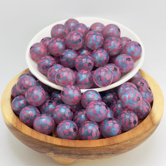 16mm Pink Paw Print Acrylic Beads