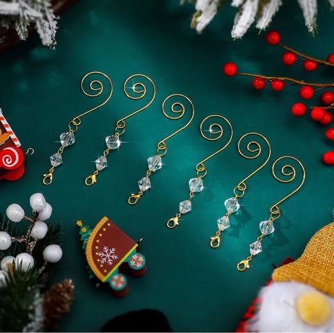 Gold Decorative Ornament Hooks