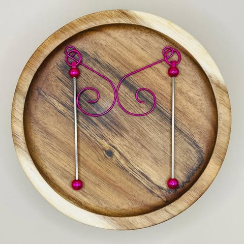 Fuchsia Beadable Ornament Bar