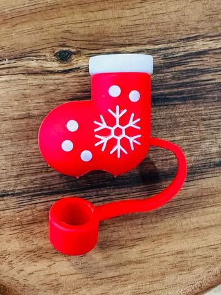 3D Stocking Straw Topper